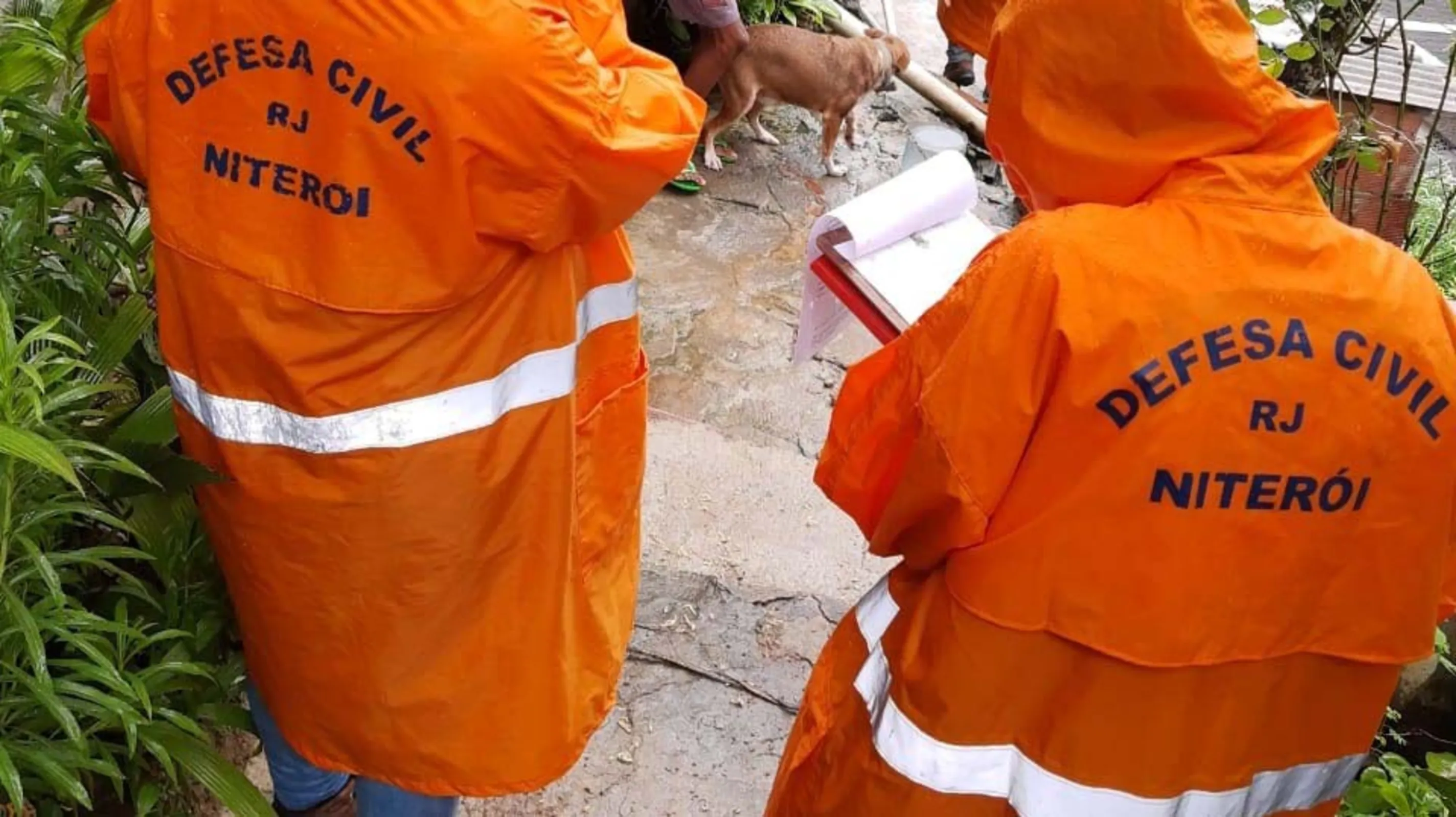 Imagem ilustrativa da imagem Chuvas e delizamentos colocam Niterói em estágio de atenção
