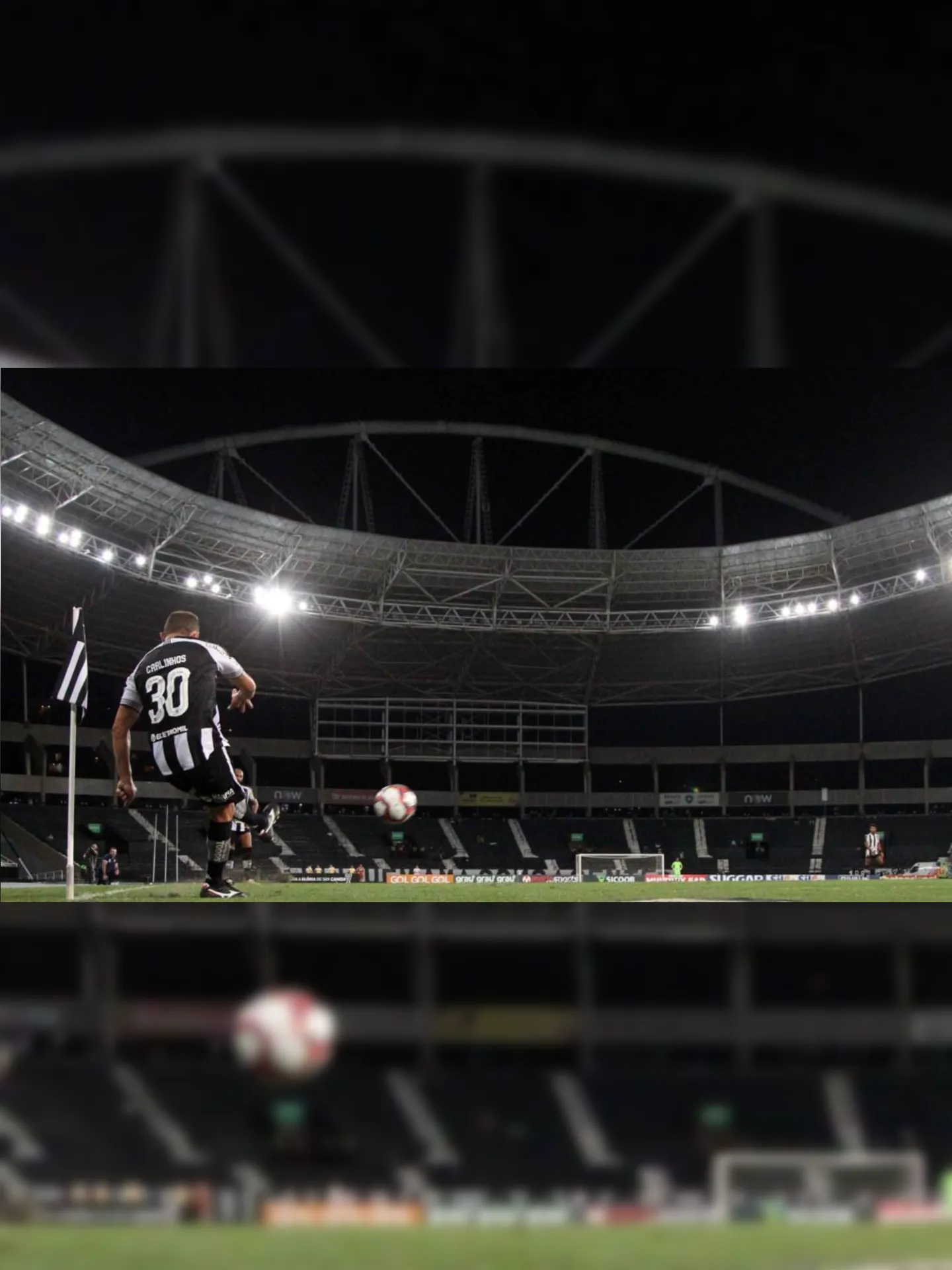 Imagem ilustrativa da imagem Botafogo encara confronto direto em jogo-chave para a volta à Série A