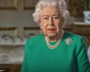 Imagem ilustrativa da imagem Rainha Elizabeth II recusa prêmio de "Velhinha do Ano"