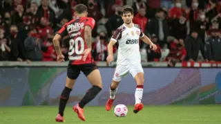 Imagem ilustrativa da imagem Flamengo recebe o Athletico-PR na briga por uma vaga na final da Copa do Brasil