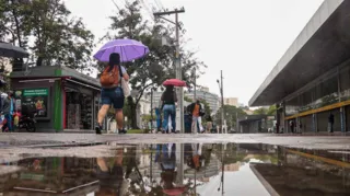 Imagem ilustrativa da imagem Semana será de chuva em Niterói, Maricá e São Gonçalo