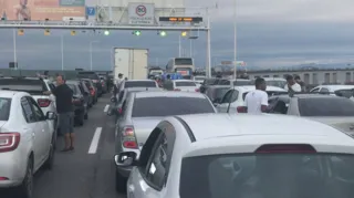 Imagem ilustrativa da imagem Ponte Rio-Niterói tem trânsito complicado na tarde deste sábado