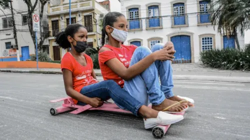 Imagem ilustrativa da imagem Criançada se diverte no Domingo na Praça Especial em Itaboraí