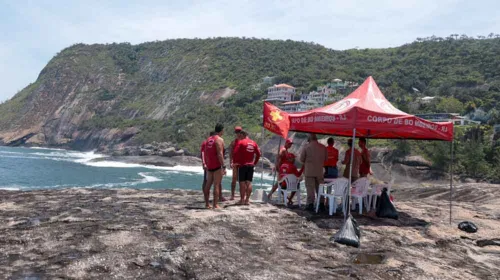 Imagem ilustrativa da imagem 'Esperança de encontrá-lo', diz primo de militar sumido em Niterói