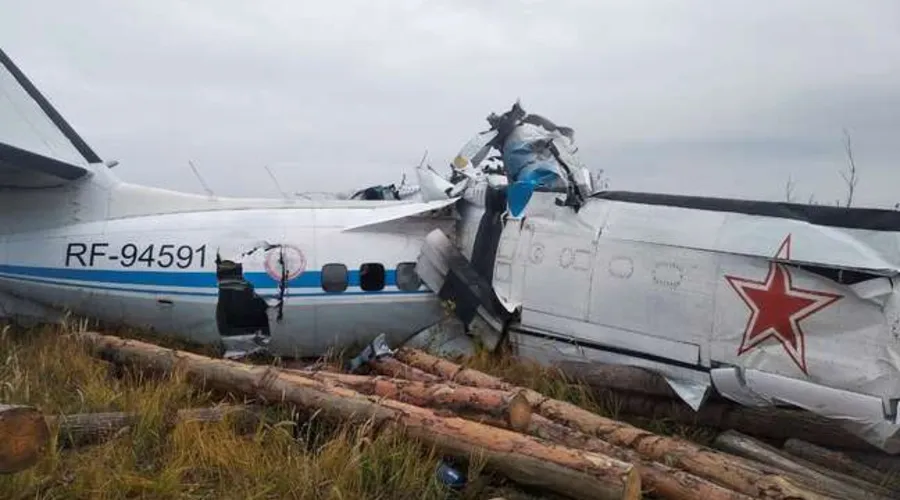 Imagem ilustrativa da imagem Avião cai e mata 16 paraquedistas no Tartaristão, na Rússia