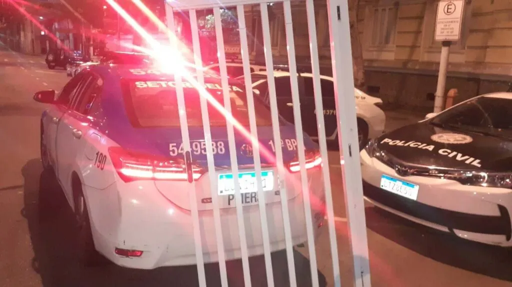 Imagem ilustrativa da imagem Preso após furtar portão na Avenida Roberto Silveira, em Niterói