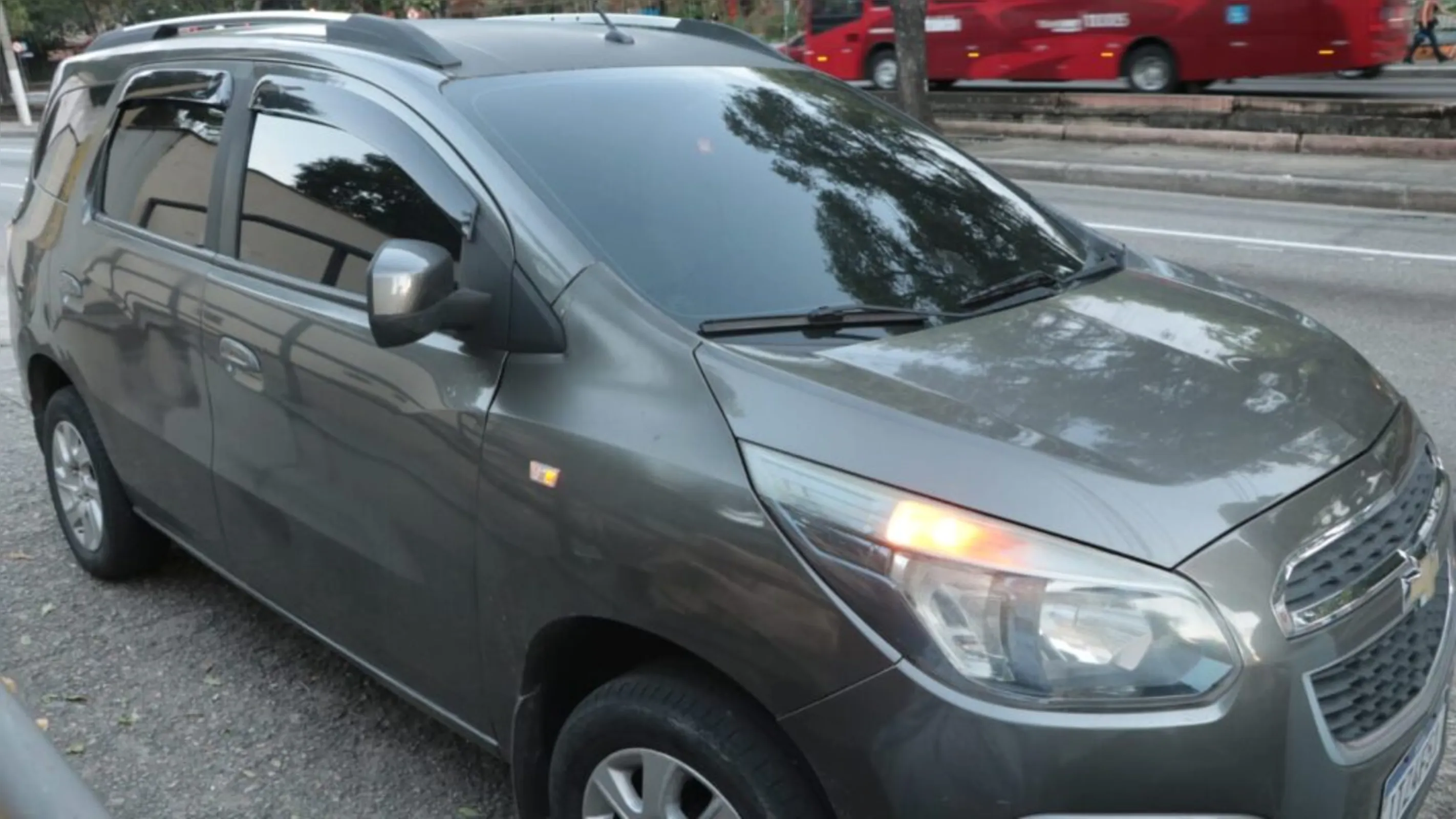 Imagem ilustrativa da imagem Dupla é presa em Niterói com carro clonado