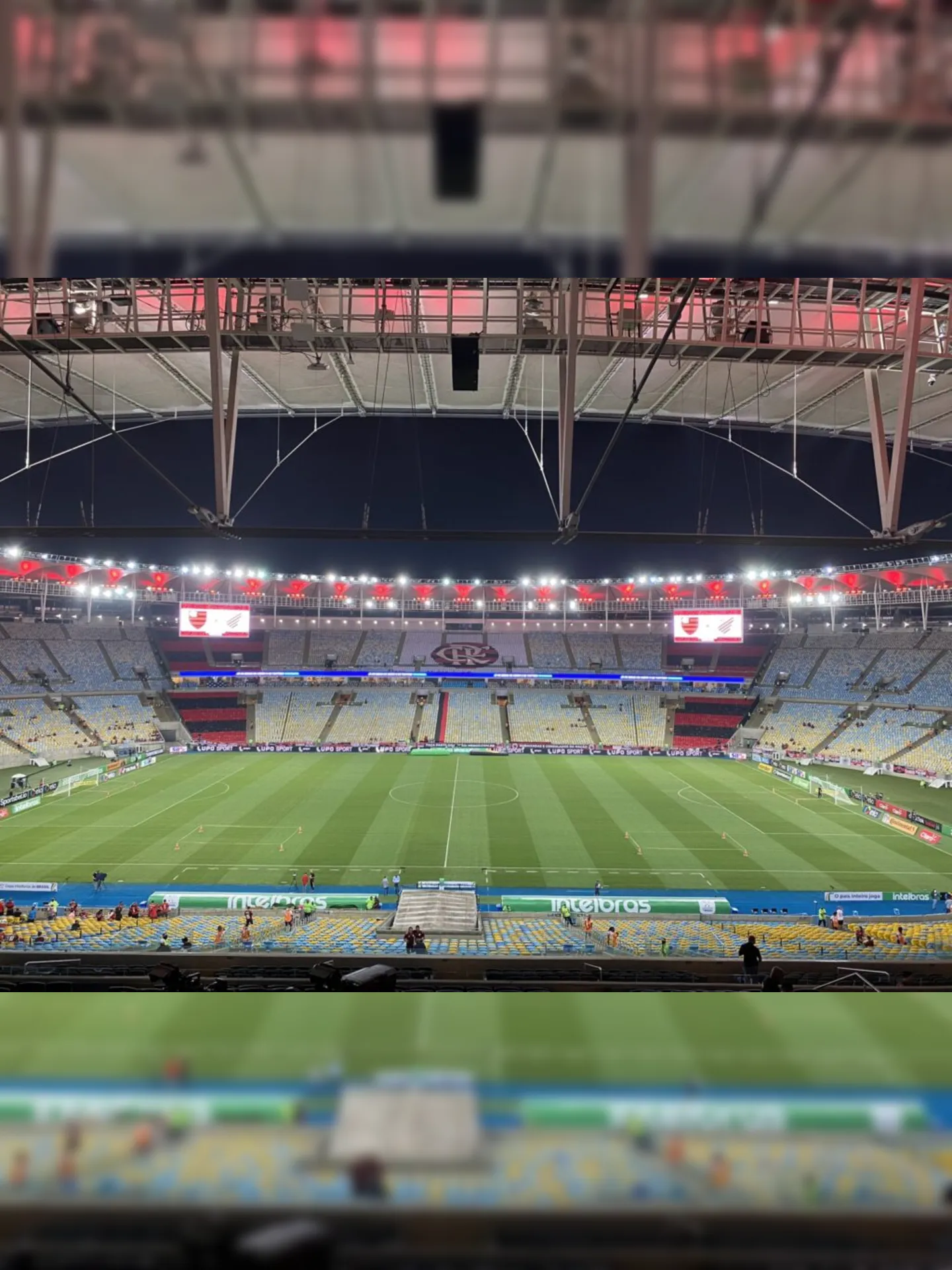 Imagem ilustrativa da imagem Flamengo recebe o Atlético-GO para manter esperanças no título do Brasileirão