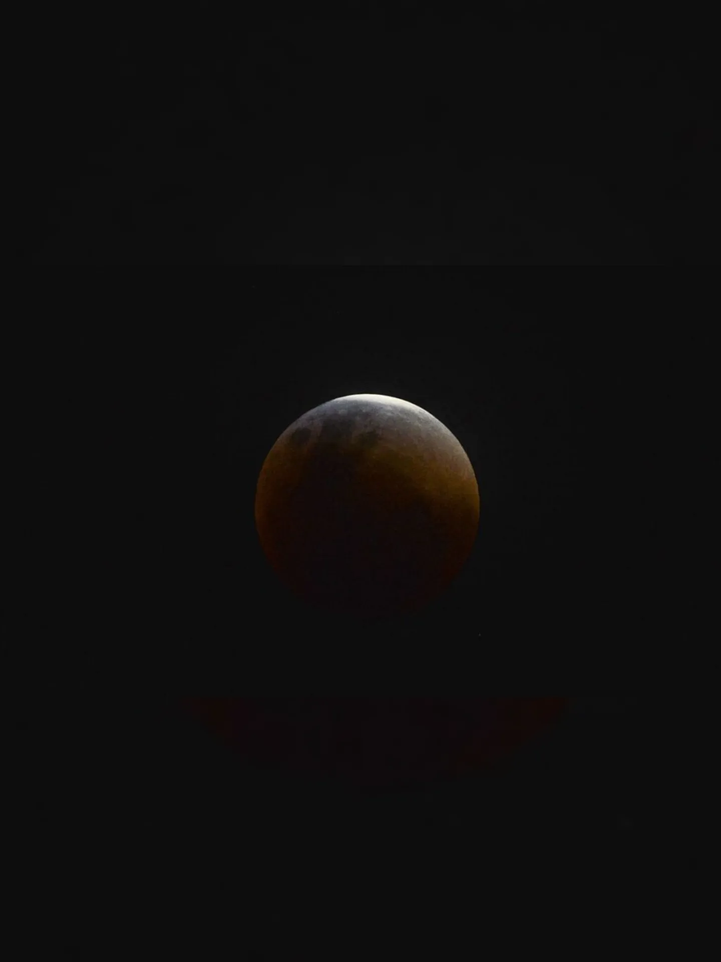 Eclipse total da lua.
