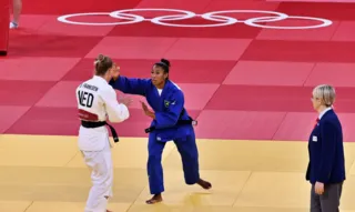 Imagem ilustrativa da imagem Ketleyn Quadros fica com o bronze no Grand Slam de Abu Dhabi de Judô