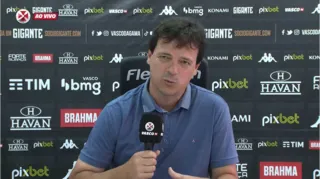 Imagem ilustrativa da imagem "Sofrimento muito grande", diz Fernando Diniz em coletiva após demissão do Vasco