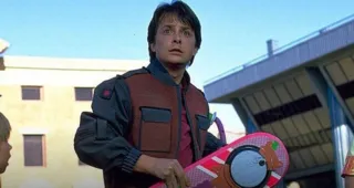 Imagem ilustrativa da imagem Skate do filme “De volta para o futuro 2” é vendido por R$ 2,8 milhões