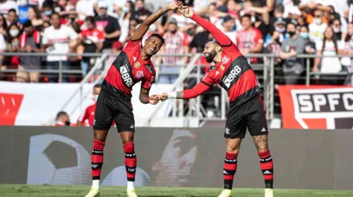 Imagem ilustrativa da imagem Flamengo tem início avassalador, faz dois gols em três minutos e humilha o São Paulo