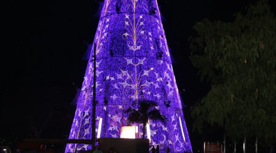 Imagem ilustrativa da imagem Brilho do Natal chega em Niterói neste domingo