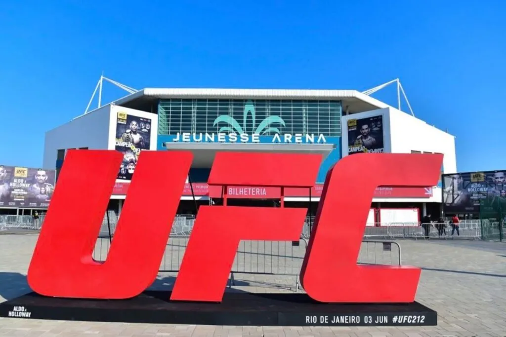 Imagem ilustrativa da imagem Encontro marcado: UFC já tem data para  voltar ao Rio de Janeiro em 2022