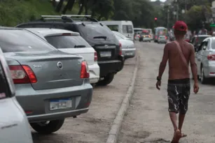 Imagem ilustrativa da imagem Estacionamento rotativo ainda fora dos planos em São Gonçalo