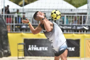 Imagem ilustrativa da imagem Mundialito de Futevôlei acontece na Praia de Icaraí, em Niterói, neste final de semana