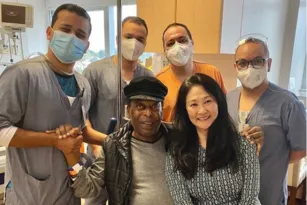 Imagem ilustrativa da imagem Rei Pelé é internado em hospital de São Paulo para seguir tratamento de tumor