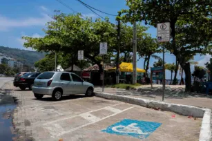 Imagem ilustrativa da imagem Grávidas ganham direito a vagas exclusivas para estacionar em Niterói