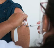 Imagem ilustrativa da imagem São Gonçalo retoma vacinação contra Covid-19 nesta segunda