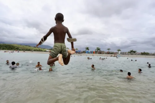 Imagem ilustrativa da imagem Piscina do Parque Radical de Deodoro é reaberta ao público neste sábado