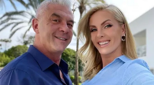 Imagem ilustrativa da imagem Ana Hickmann diz ficar de olho no celular do marido