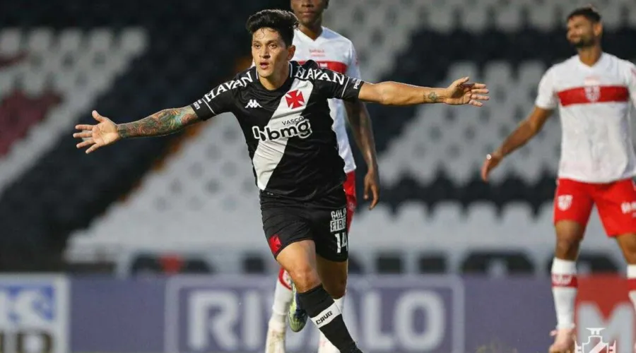 Imagem ilustrativa da imagem Fluminense avança nas negociações por artilheiro rival, mas enfrenta concorrência