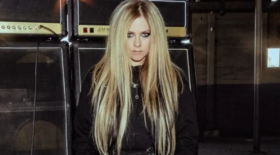 Imagem ilustrativa da imagem Sunset? Rock in Rio decepciona e deixa Avril Lavigne como figurante no evento