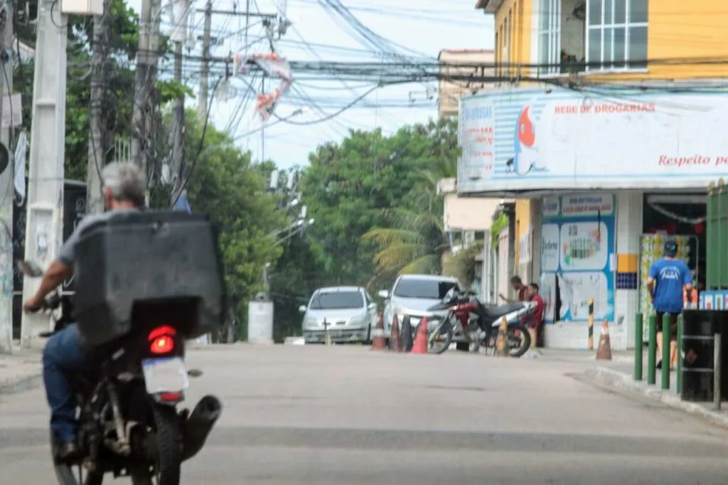 Imagem ilustrativa da imagem Tráfico proíbe motos barulhentas em comunidades de Niterói e SG