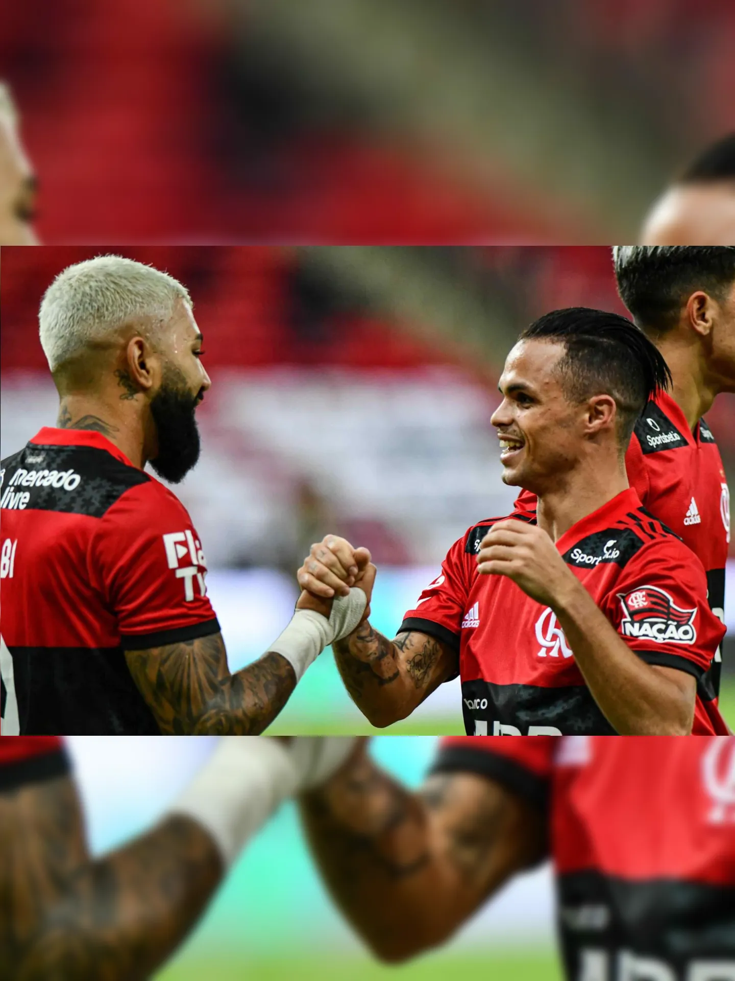 Imagem ilustrativa da imagem Flamengo aguarda investida milionária do futebol árabe por destaque de 2021