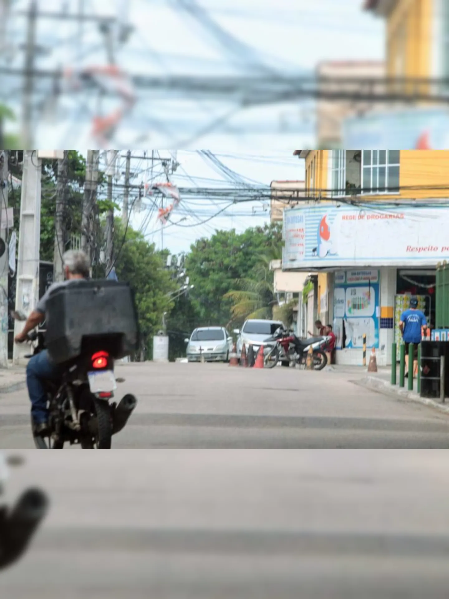 Imagem ilustrativa da imagem Tráfico proíbe motos barulhentas em comunidades de Niterói e SG
