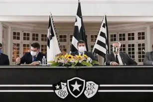 Imagem ilustrativa da imagem Botafogo já tem novo CNPJ e marca data para aprovação da Sociedade Anônima