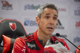 Imagem ilustrativa da imagem Jornalista italiano revela primeiro reforço pedido por Paulo Sousa no Flamengo