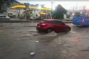 Imagem ilustrativa da imagem Chuva e alagamentos alertam para riscos em Niterói e São Gonçalo