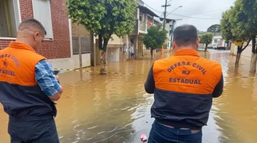 Imagem ilustrativa da imagem Chuvas: pontos de risco mobilizam equipes em diversos pontos do Rio