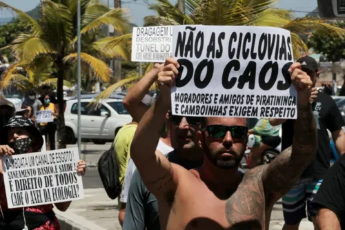 Imagem ilustrativa da imagem Protesto contra ciclovia e trânsito caótico em Niterói