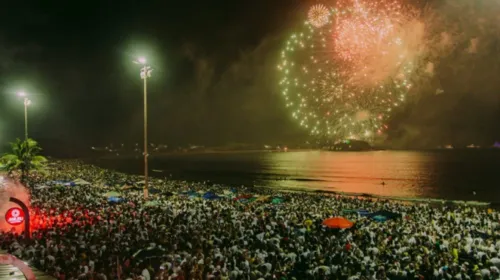 Imagem ilustrativa da imagem Lotação e trinta toneladas de lixo recolhidas em praia de Cabo Frio