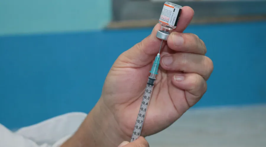 Inicio da Vacinação infantil em São Gonçalo - Alex Ramos - Enfoco