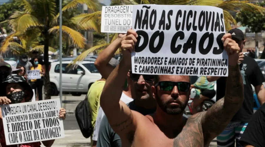 Imagem ilustrativa da imagem Protesto contra ciclovia e trânsito caótico em Niterói