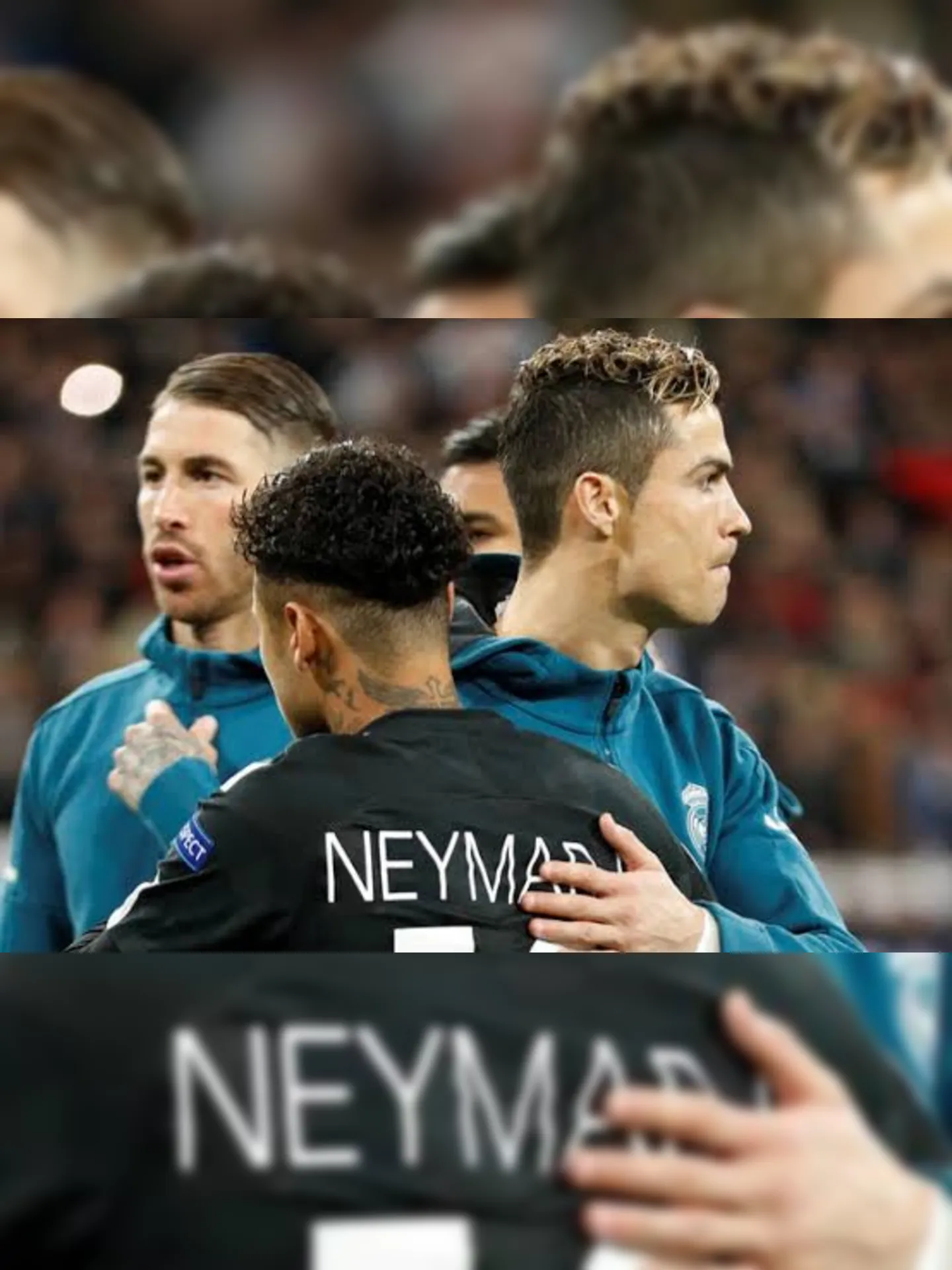 Imagem ilustrativa da imagem Dia do craque? Neymar e Cristiano Ronaldo celebram aniversário neste sábado