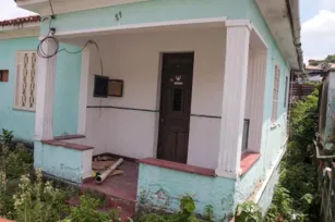 Imagem ilustrativa da imagem Casa abandonada gera insegurança e preocupa moradores em Niterói