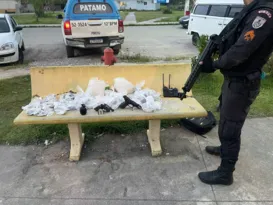 Imagem ilustrativa da imagem Troca de tiros termina com mulher presa e granada apreendida em Maricá
