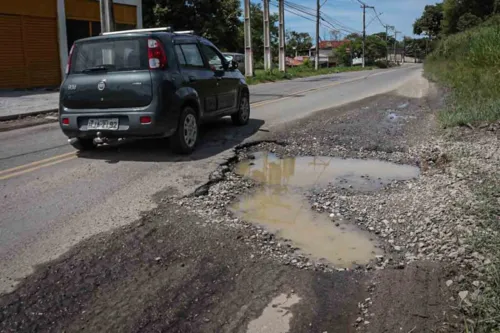 Imagem ilustrativa da imagem Motoristas em risco na antiga Estrada de Itaipuaçu, em Maricá