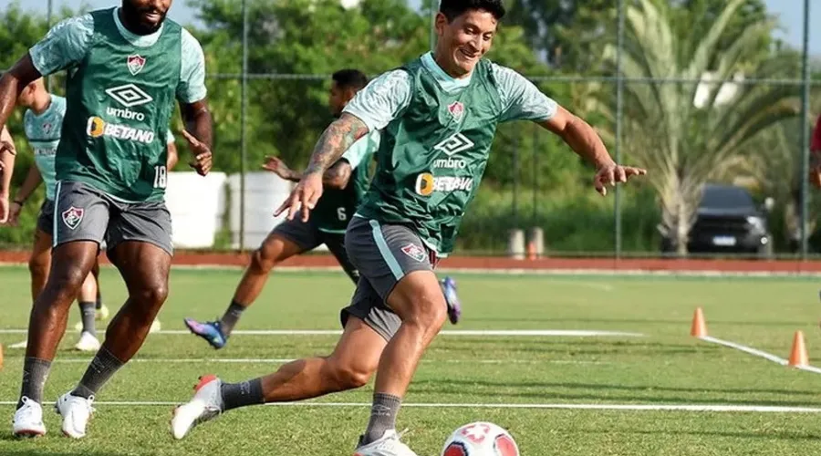 Imagem ilustrativa da imagem Fluminense quer vitória contra 'novato' para encostar no pelotão de frente do Carioca