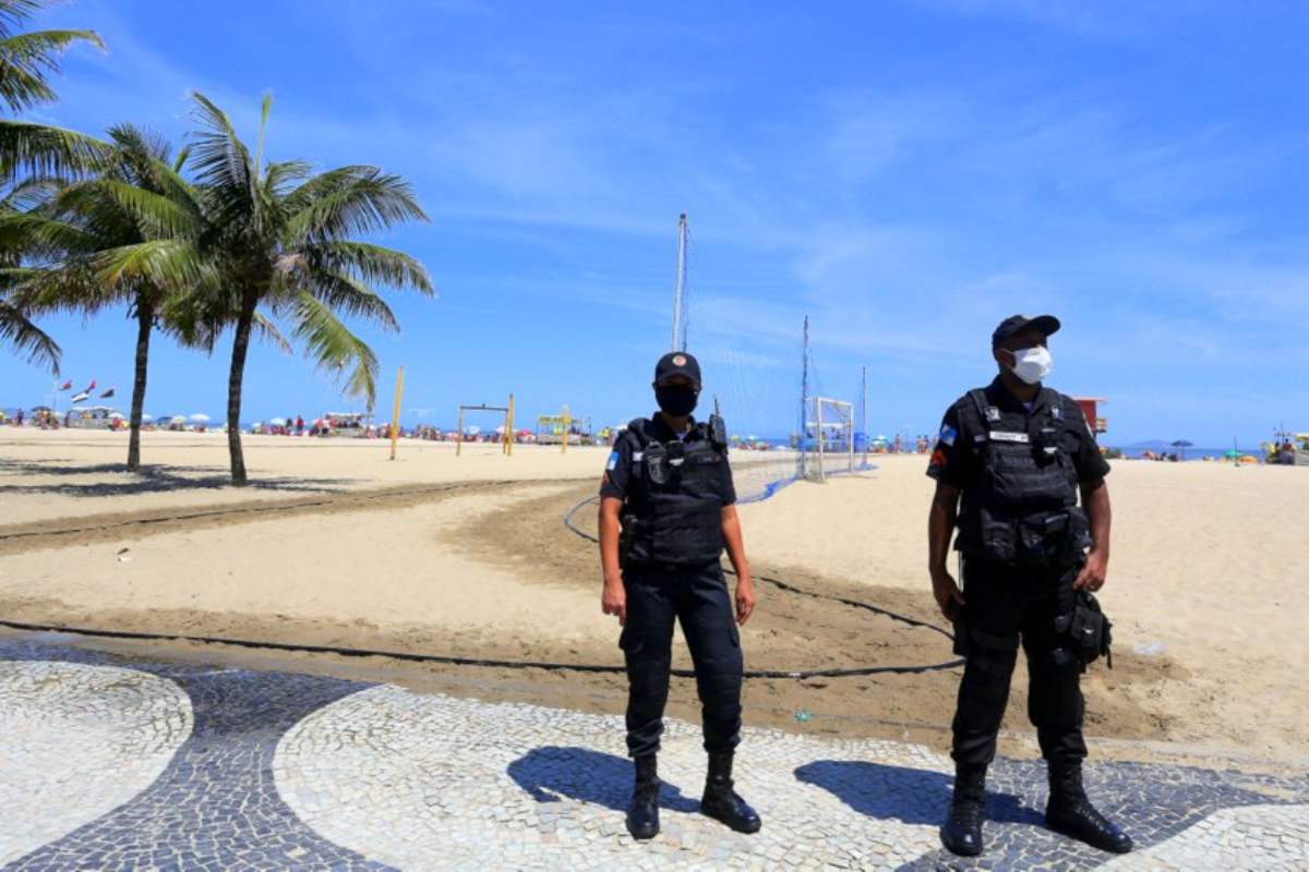 Operação verão terá mais de 2 mil policiais na orla carioca neste fim de semana